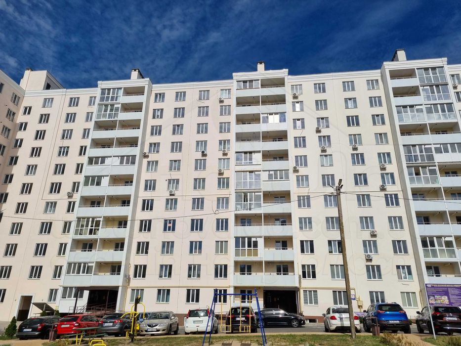 1 кімнатна квартира 40м2 з індивідуальним опаленням р-н Масани-KI