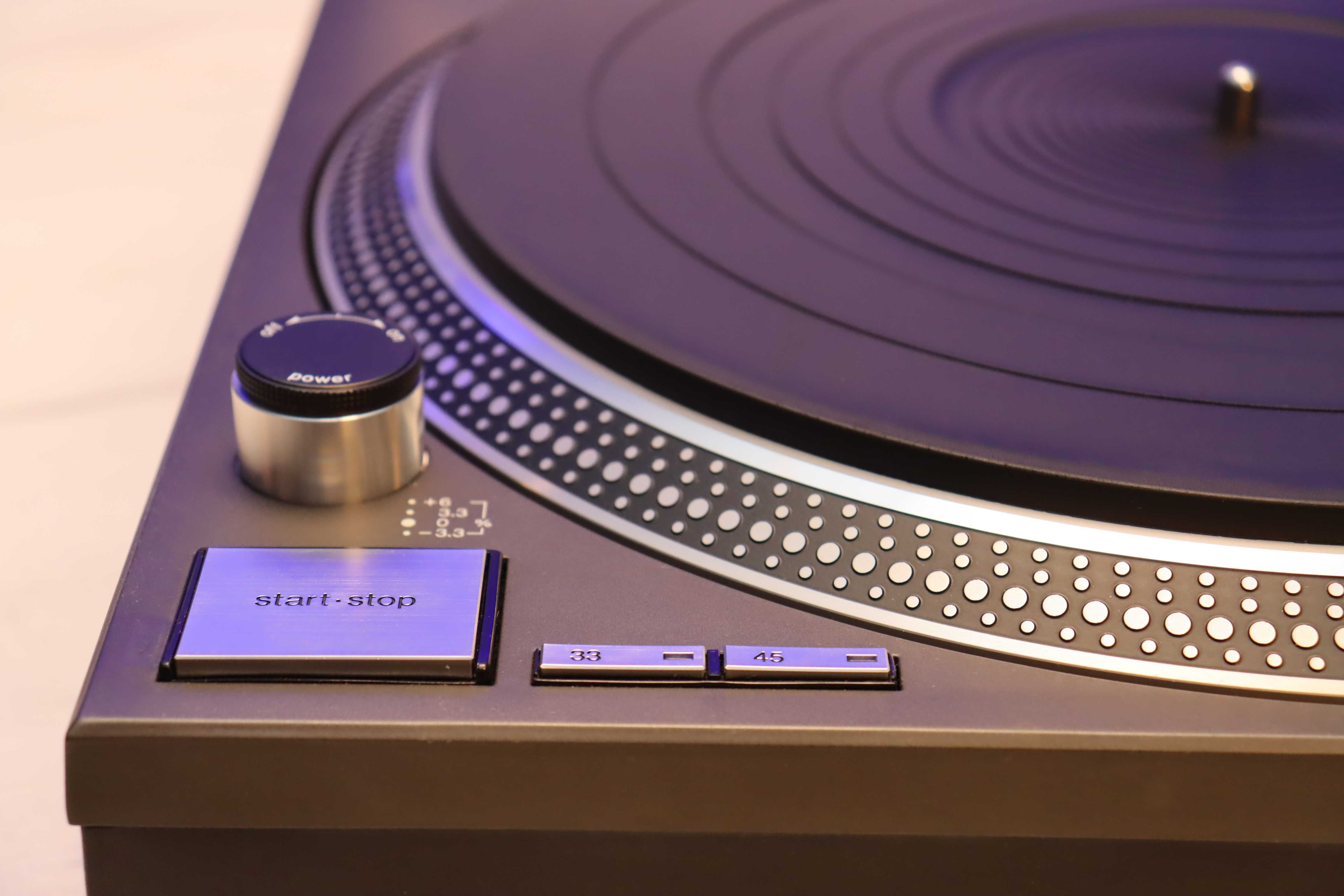 Technics SL-1210MK2 w kolekcjonerskim stanie Gwarancja 1200/1210