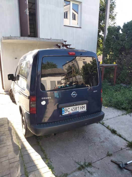 Опель комбо Opel