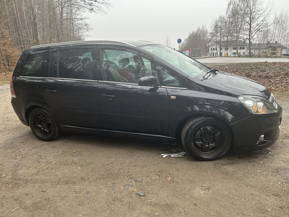 Opel Zafira 1.9 CDTI 120 KM