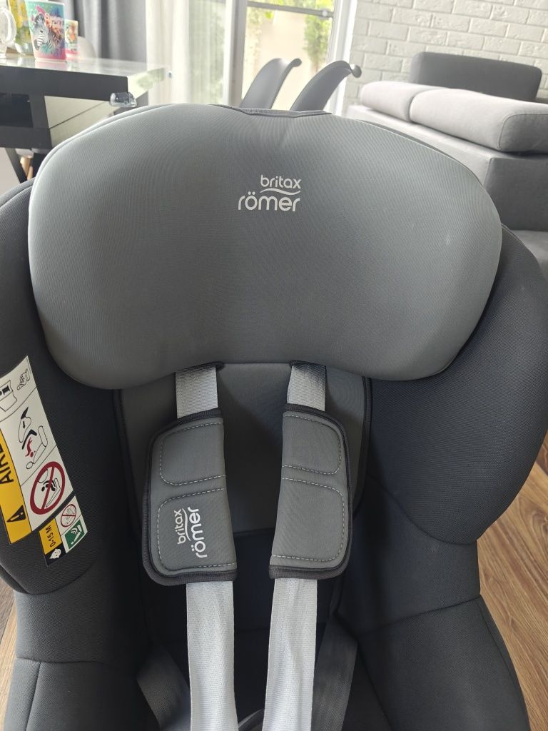 Britax Romer Dualfix M i-Size