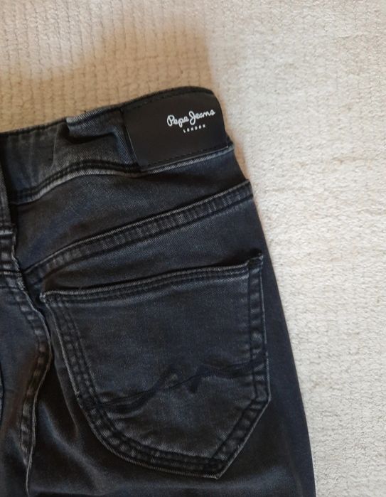 Calças skinny Pepe Jeans, com risca vermelha