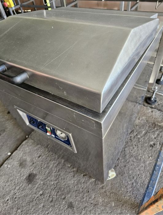 Вакууматор вакуумний упаковщик пакувальна машина