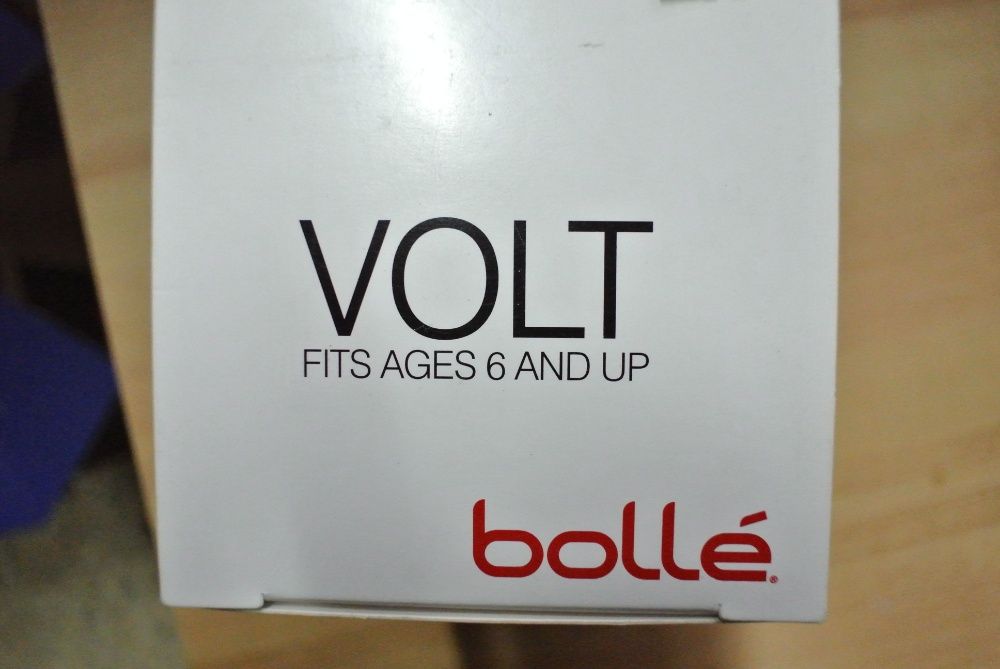 Детская горнолыжная сноубордическая маска для девочек Bolle Volt