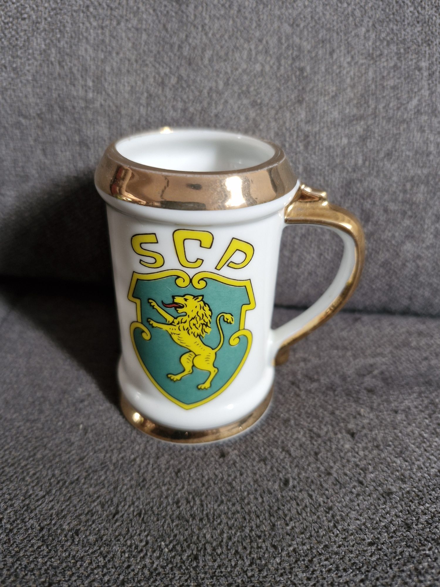 Canecas e copinhos do Sporting CP