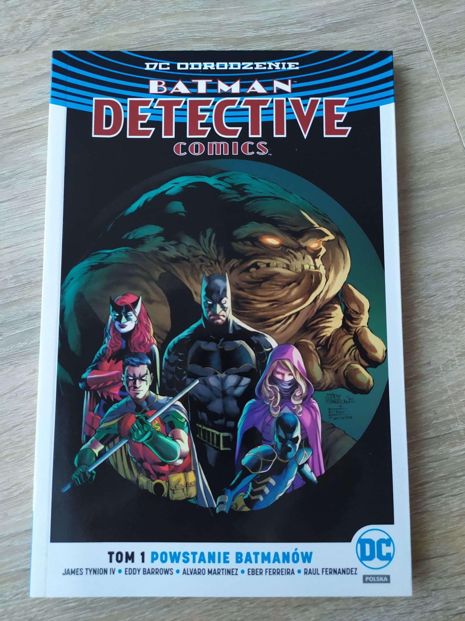 DC Odrodzenie Batman Detective Comics Tom I Powstanie Batmanów