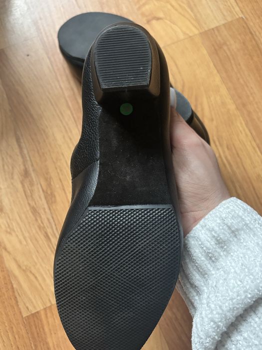 Взуття для народних танців