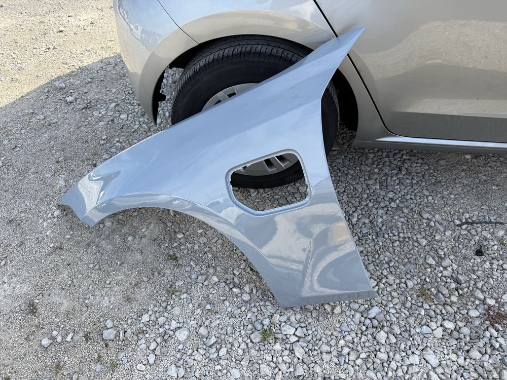 Guarda lamas esquerdo bmw serie 3  plugin g20/g21 lci pack M