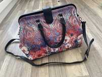 Torebka w kwiaty Desigual