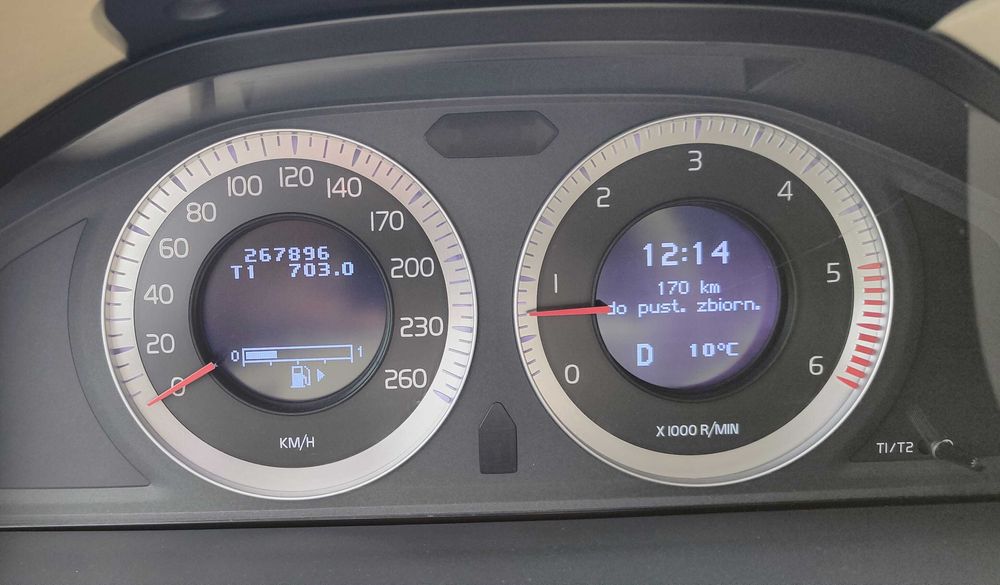 Volvo XC70 D5 205 KM, 420 Nm bi-turbo, 2009/2010