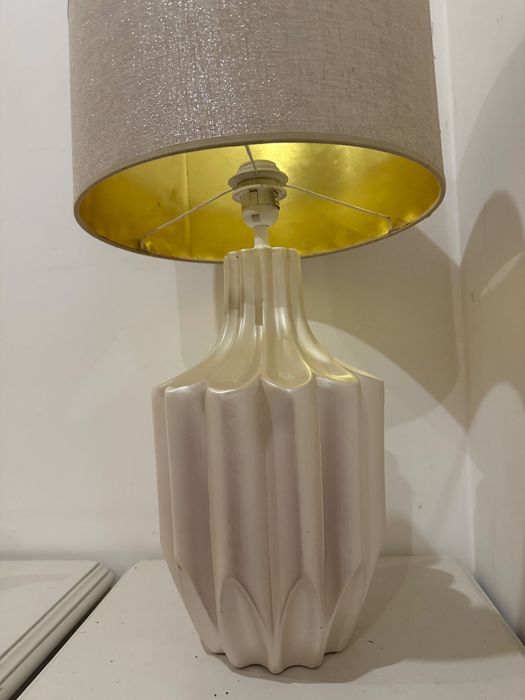 Vendo 2 Candeeiros de mesa de quarto