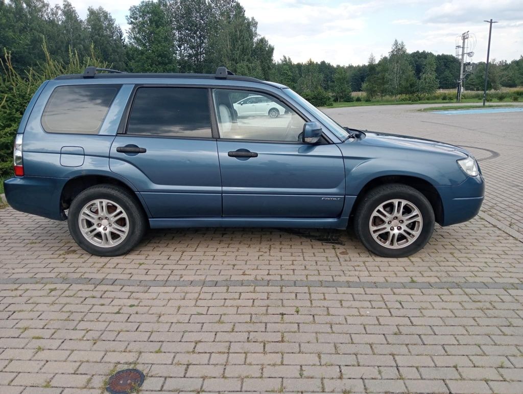 Sprzedam Subaru Forester 2.0