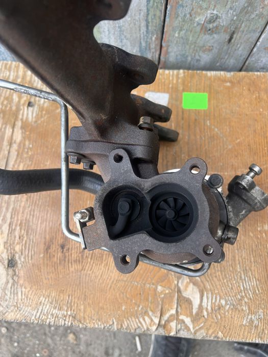 Турбина турбокомпрессор Ford Fiesta Mk6 1.4 tdci KP35-487599