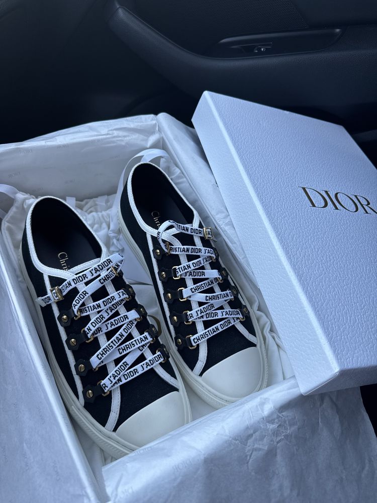 Walk'n'Dior кросівки    взуття  кеди оригінал 39