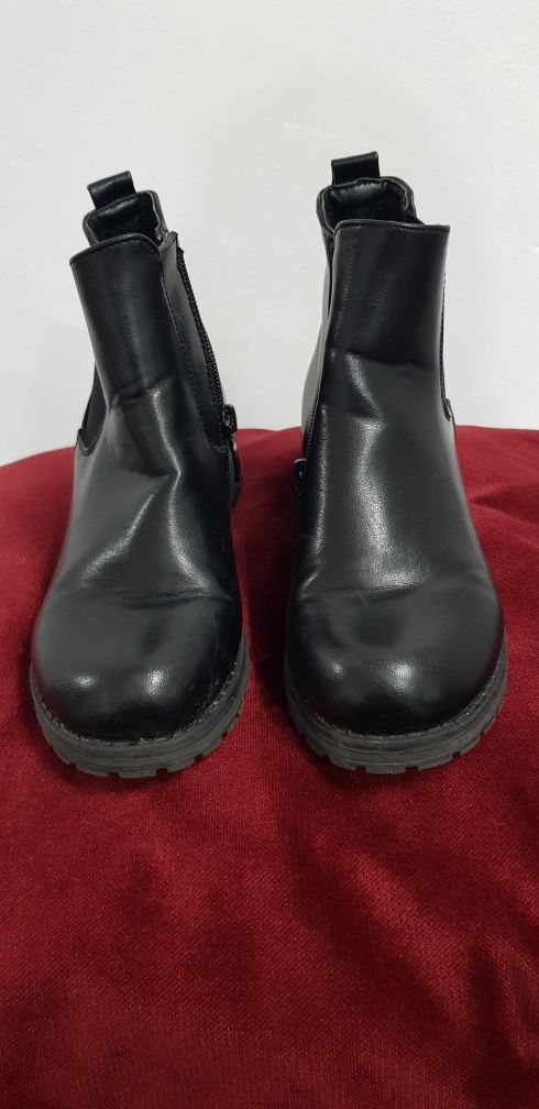 Buty zimowe botki rozmiar 31