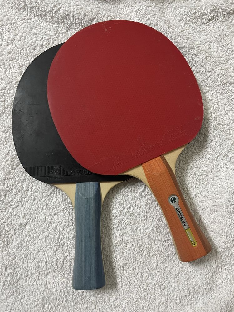 Conjunto rede ping pong regulável + 2 raquetes