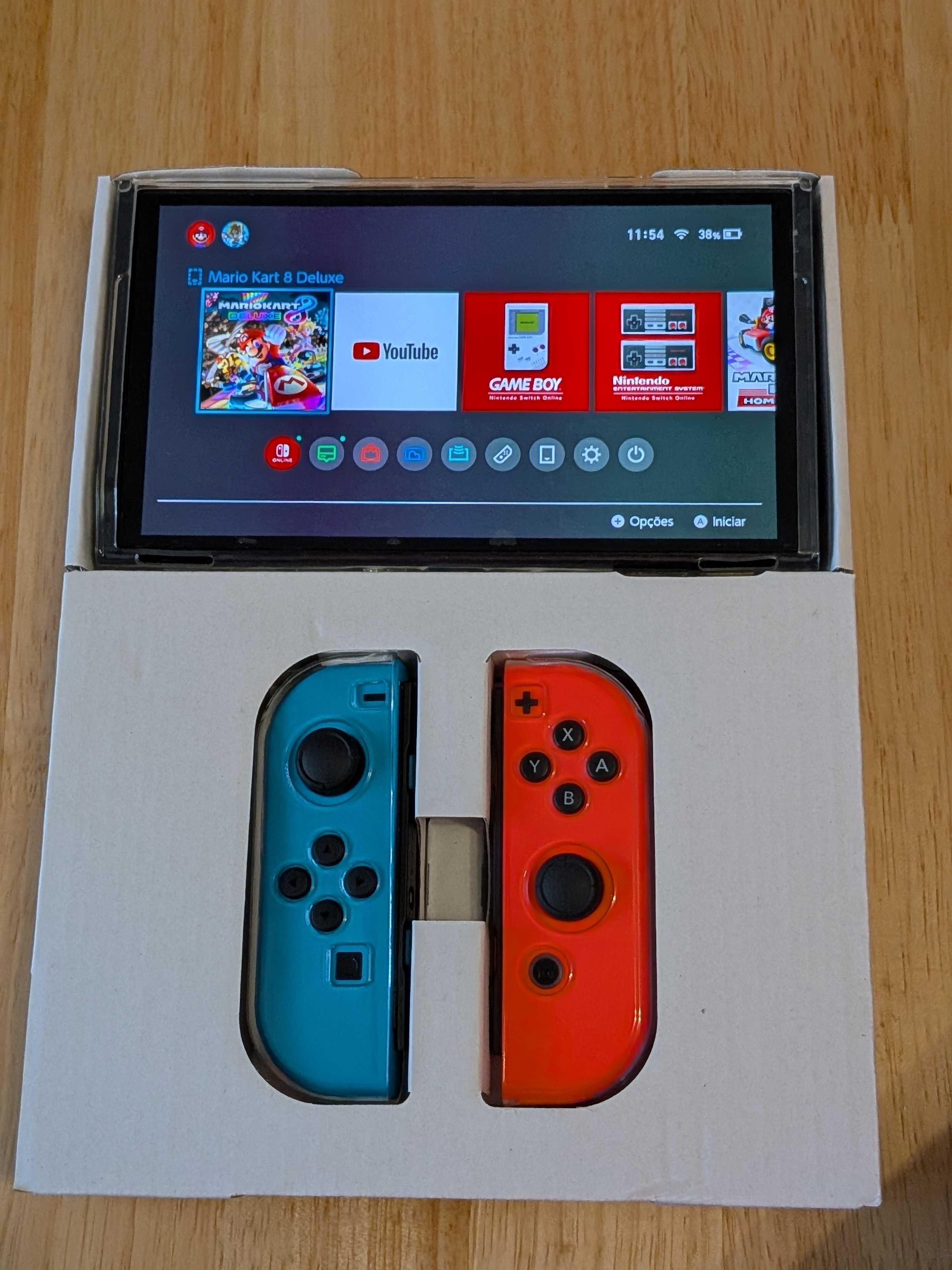 Nintendo Switch OLED – Como Nova | Com Caixa e Acessórios (Loures)