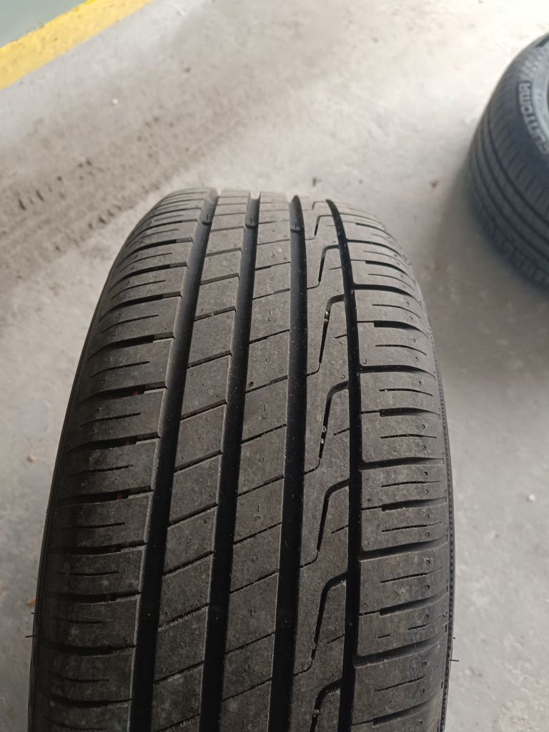 Резина 215/50 R17 funtoma