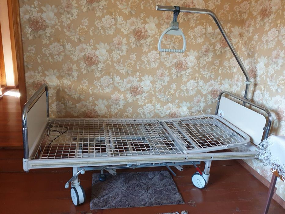 Продається медичне ліжко, ліжко для лежачих