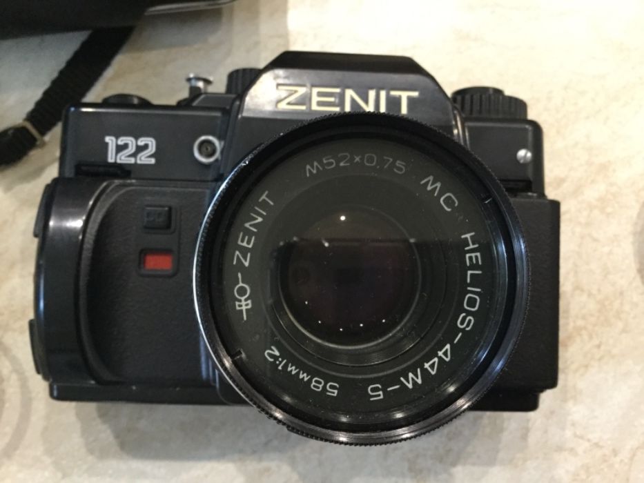 Фотоаппарат Зенит 122 и фотовспышка Фотон