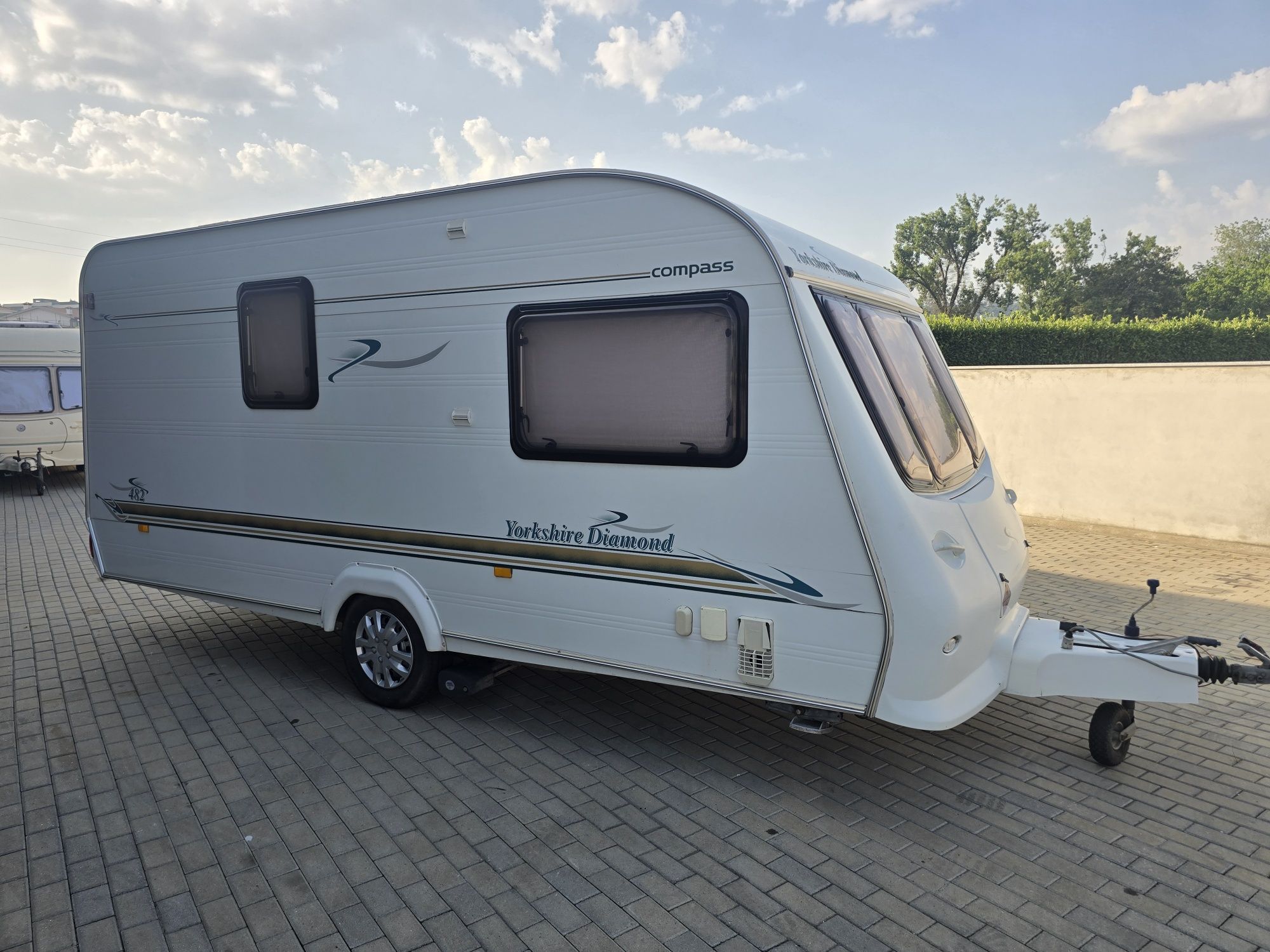 Caravana Compass Yorkshire Diamond 2002 (Documentos ingleses) 
(Docume