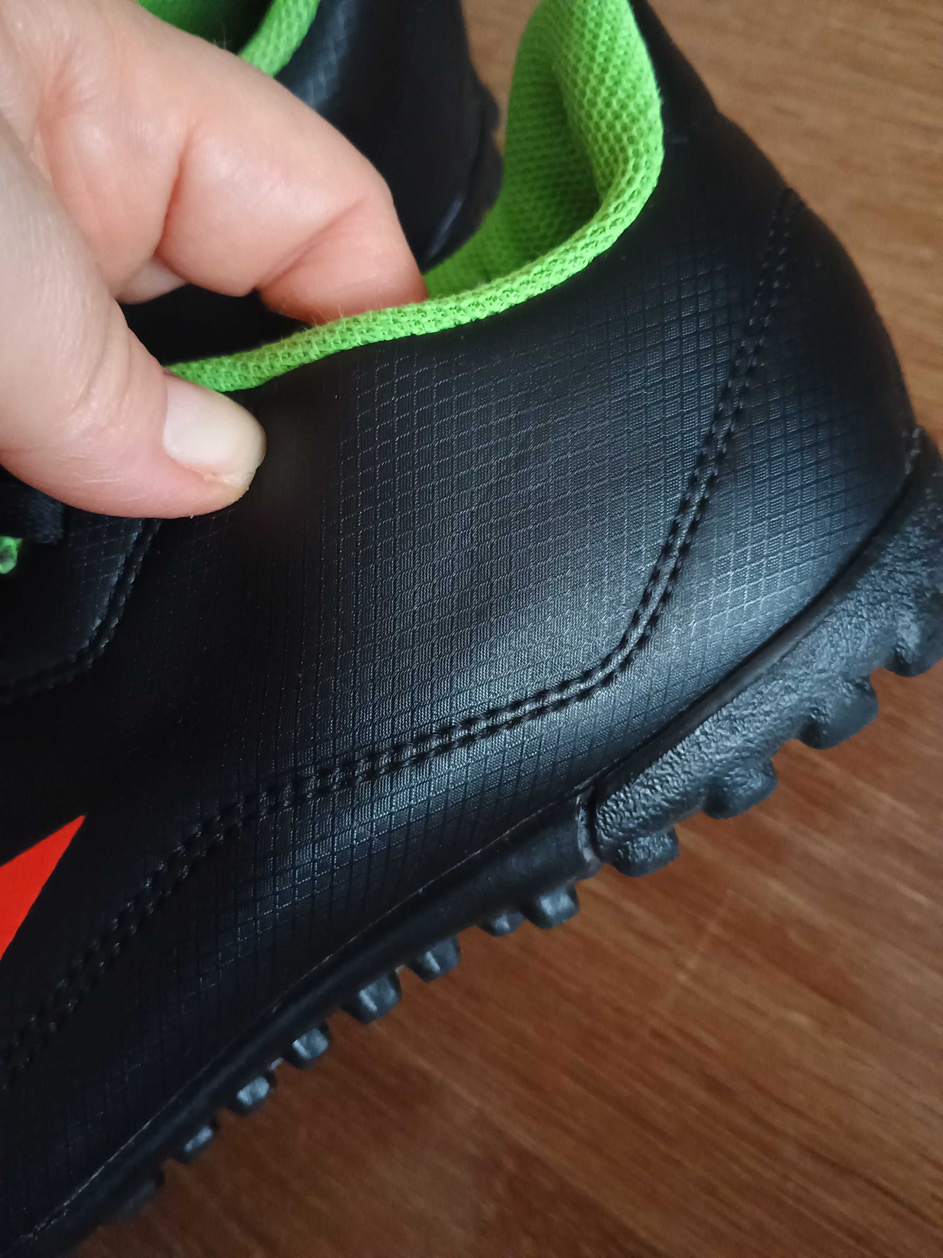 Buty halowe chłopięce r.38