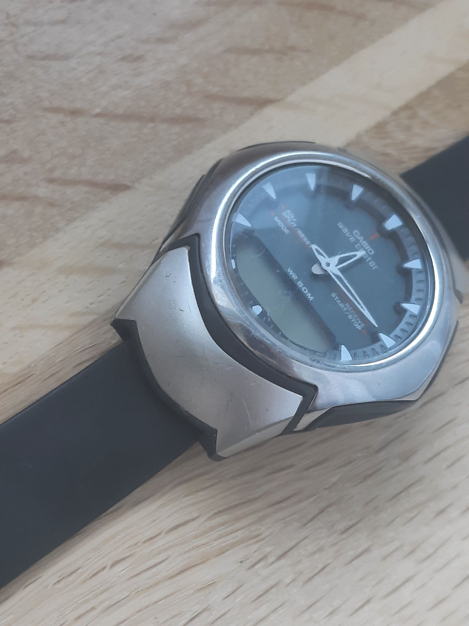 Stary zegarek Casio Wave Ceptor