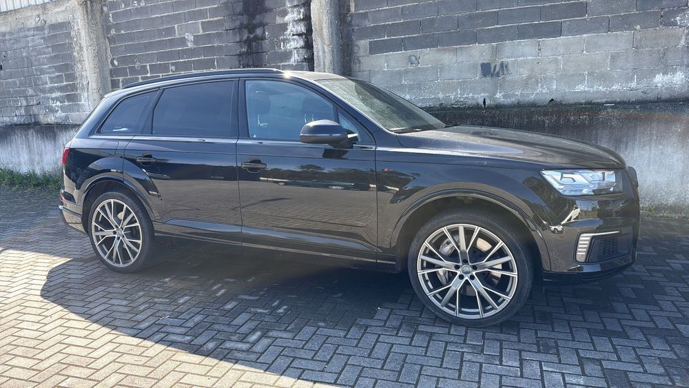 Audi Q7 3.0 TDI E-tron quattro S-line Tiptronic