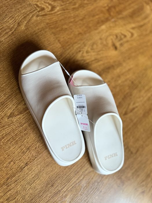 Нові шлепки Victoria’s Secret (Pink)