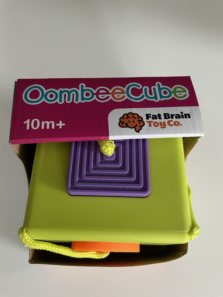 Fat Brain Toys Oombee Cube, sorter, kostka