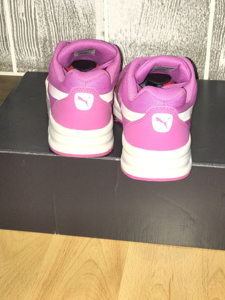 нові жіночі кросівки puma trinomic розмір 37