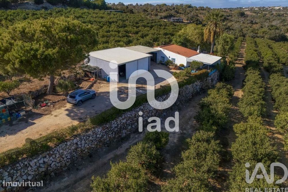 Casa / Villa T1 em Alcantarilha e Pêra de 75,00 m2