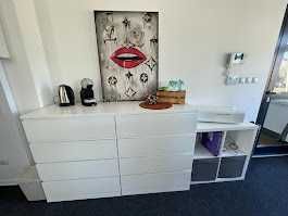 Gabinet kosmetyczny Mani/Pedi/Rzęsy lub biuro 12 m2