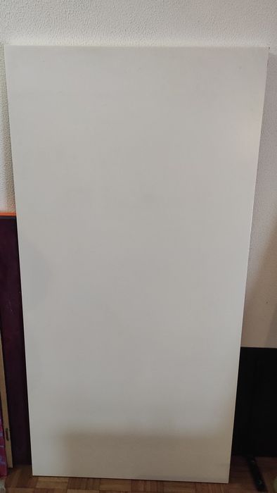 Tampo de secretária branca