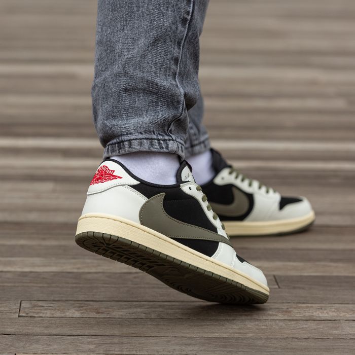 Кроссовки Nike Air Jordan 1 Retro Low Og Sp Travis Scott Olive