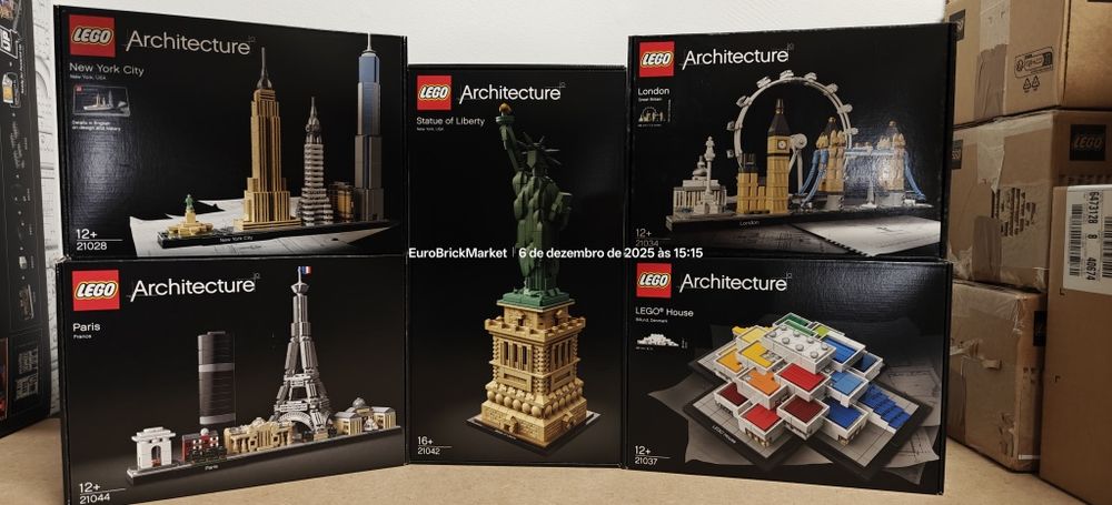 LEGO Architecture
