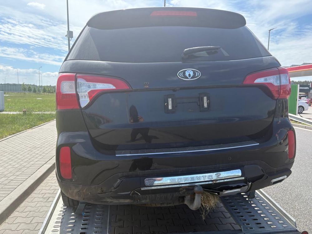 Кришка бажника kia sorento 13-15