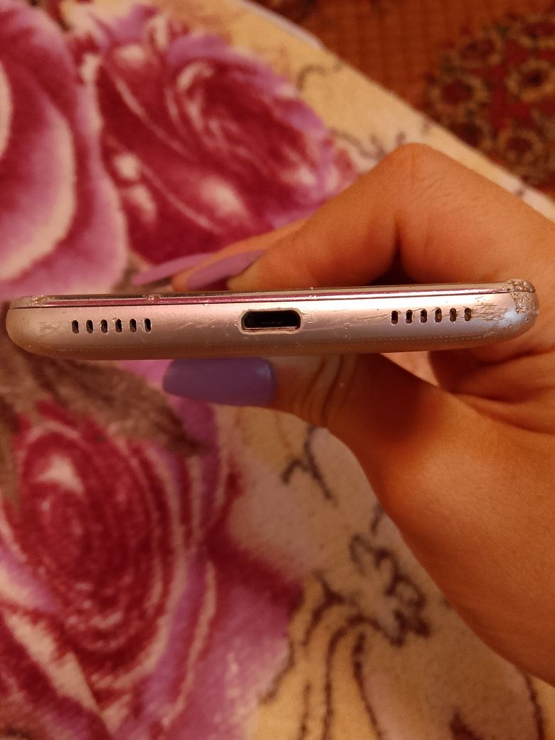 обміняю Huawei Y15
