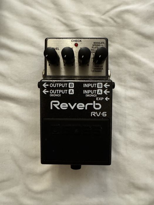 Pedal DD-7 + RV-6