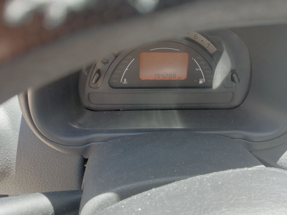 Citroën C3 1.1 SX ano 2003, Veículo em bom estado de conservação!!