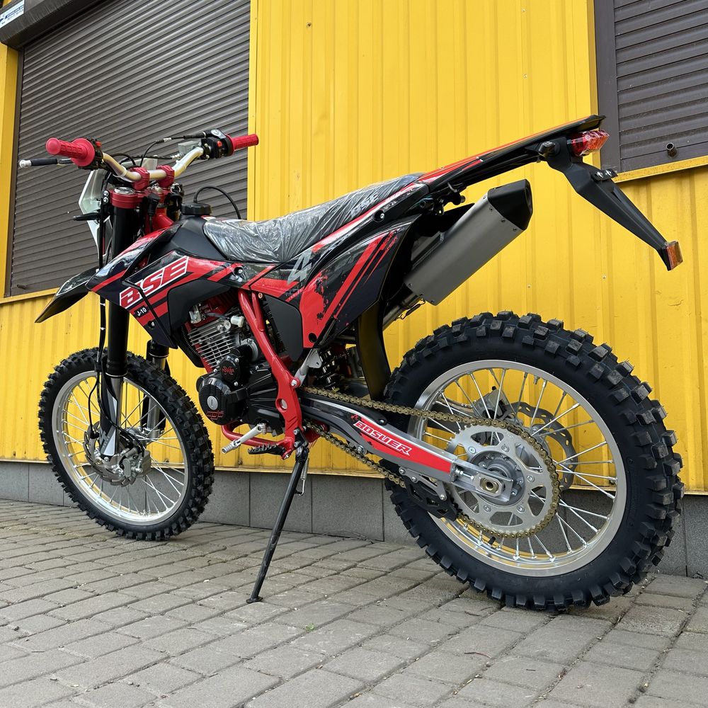 Новий мотоцикл BSE J10 250 Enduro 26к.с./5-ти КПП кросовий
