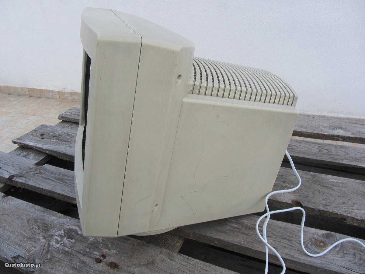 Candeeiro Monitor de computador reciclado