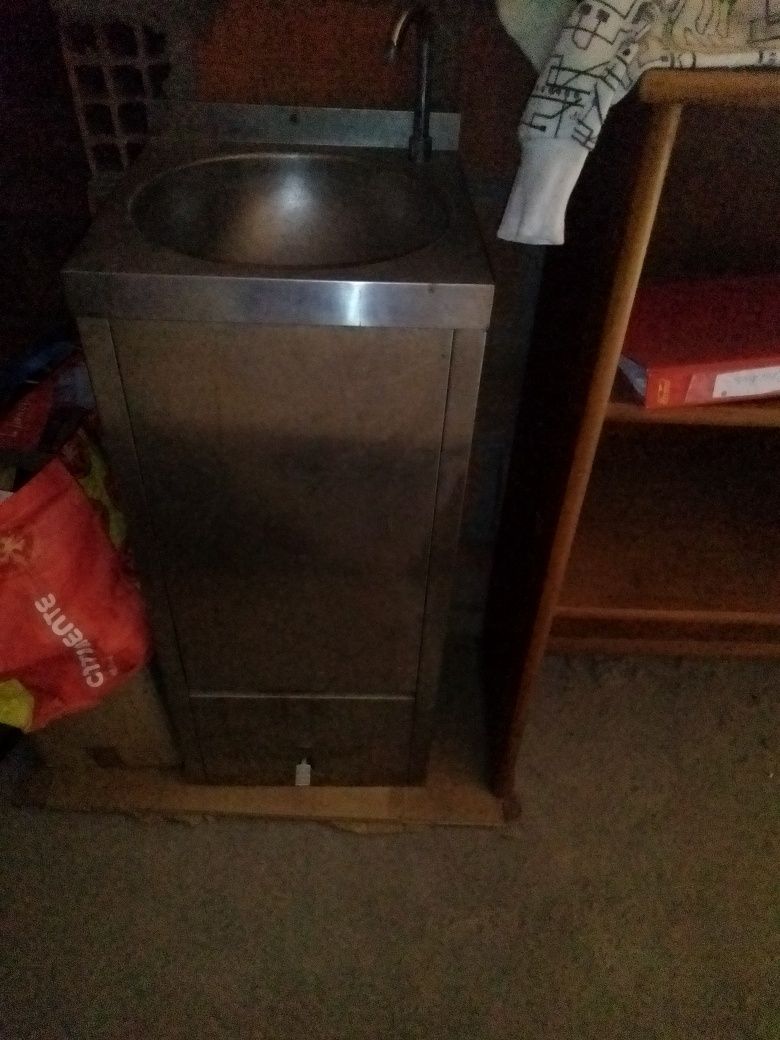 Vendo prateleiras de mini mercado