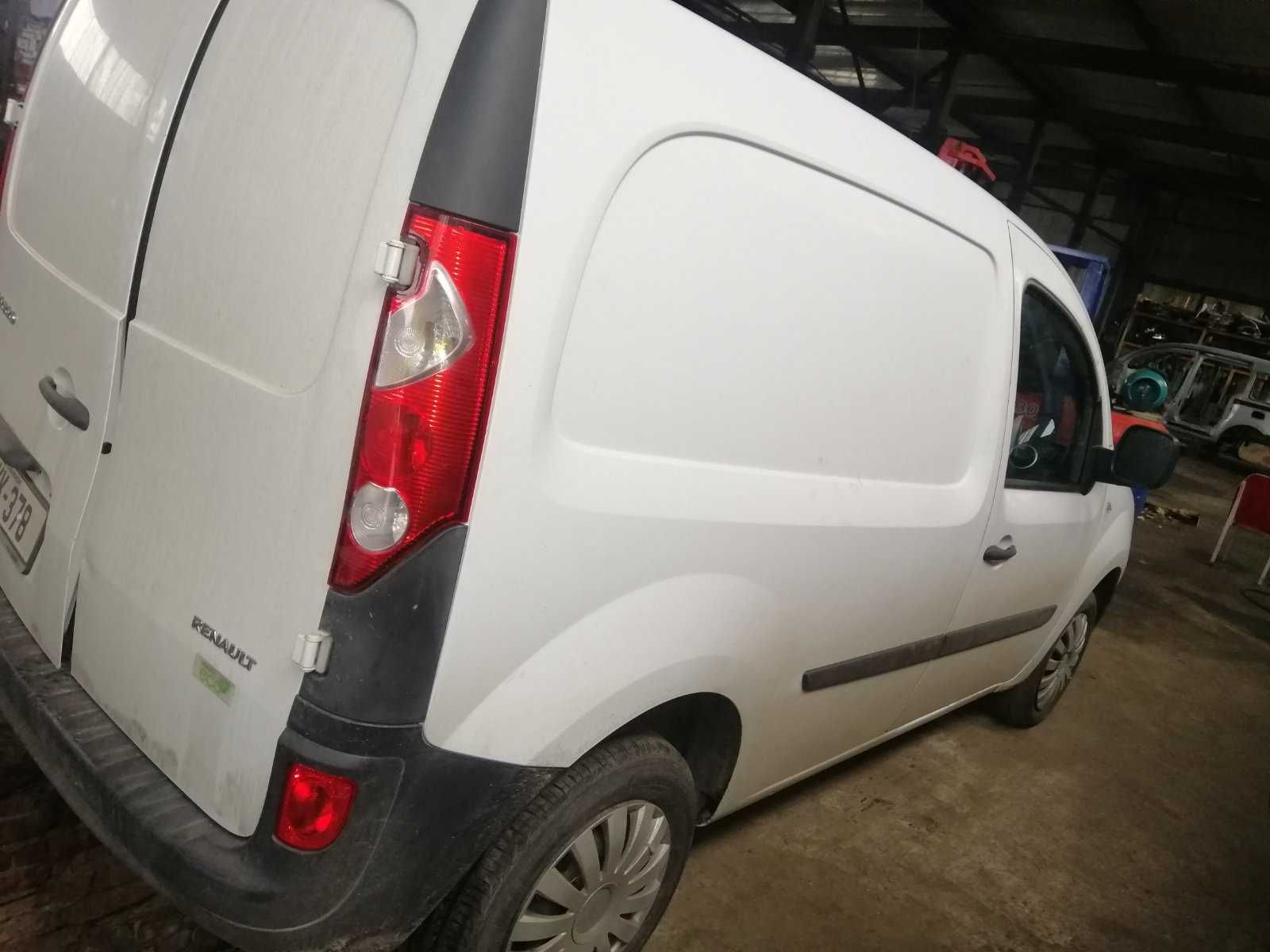 Кузова порезка бочина Renault Kangoo 2008-2017  Рено Кенго 2 разборка