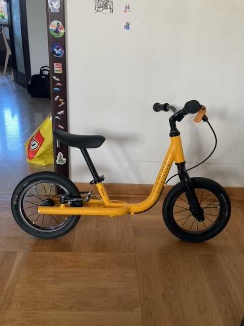 świetny rowerek biegowy dziecięcy Btwin Runride 900 12 cali