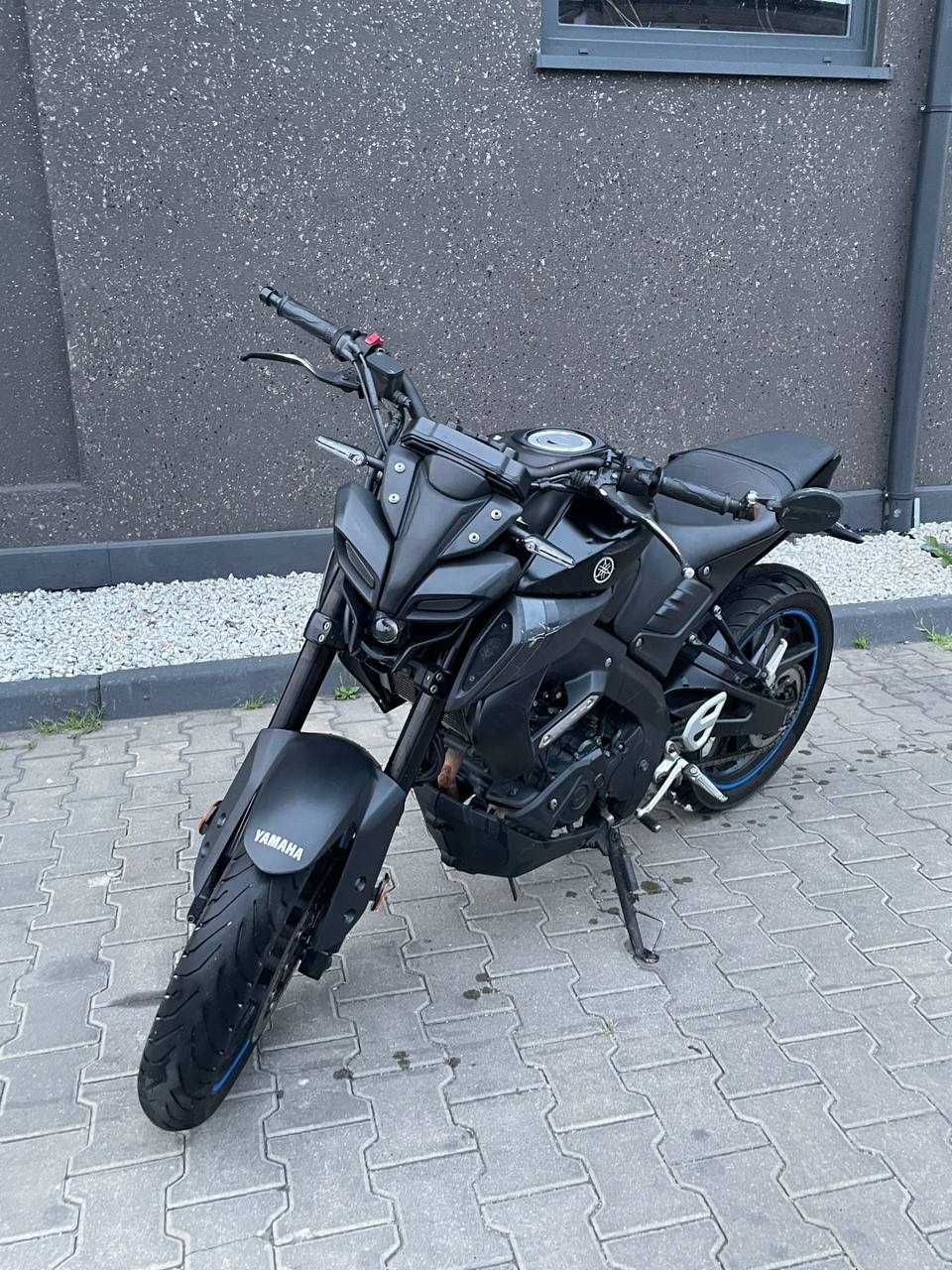 Yamaha mt 125 (2021)