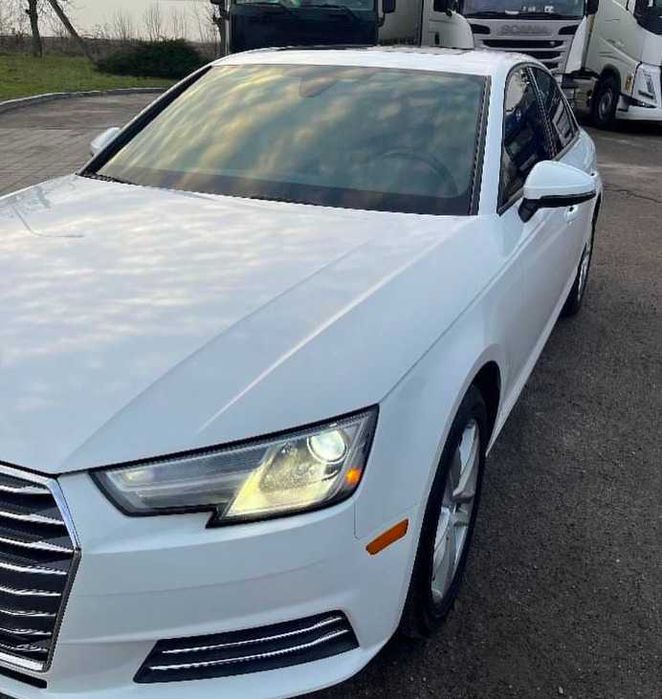 Продаж авто Audi A4