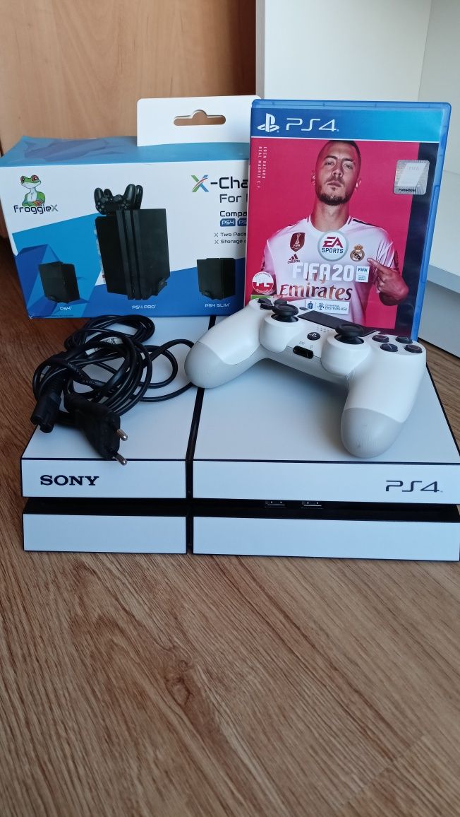 Ps4 1 TB obklejona biała/ konsola 4/ PlayStation 4