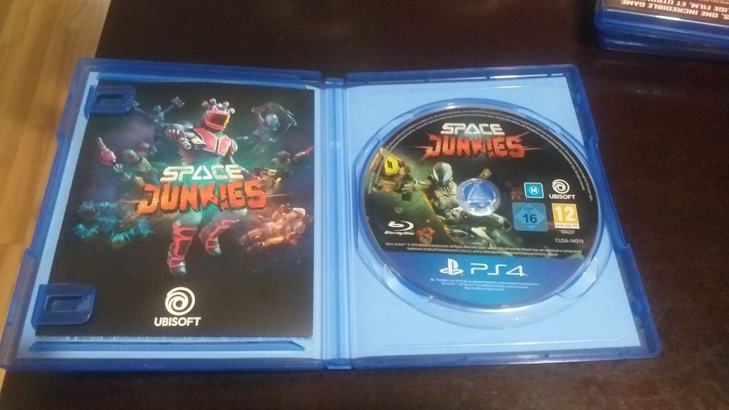 Space Junkies PS4