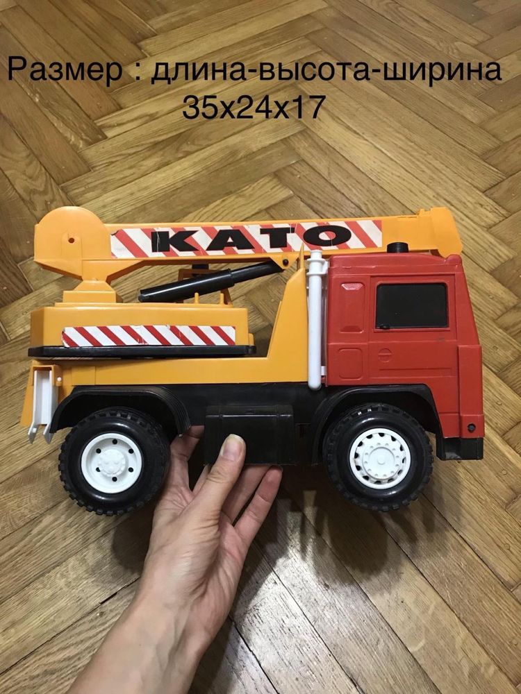 Машина кран Kato Orion